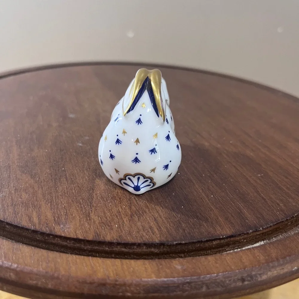 Vtg Royal Crown Derby Bunny Rabbit Paperweight Gold Stopper Bone China LV 1992